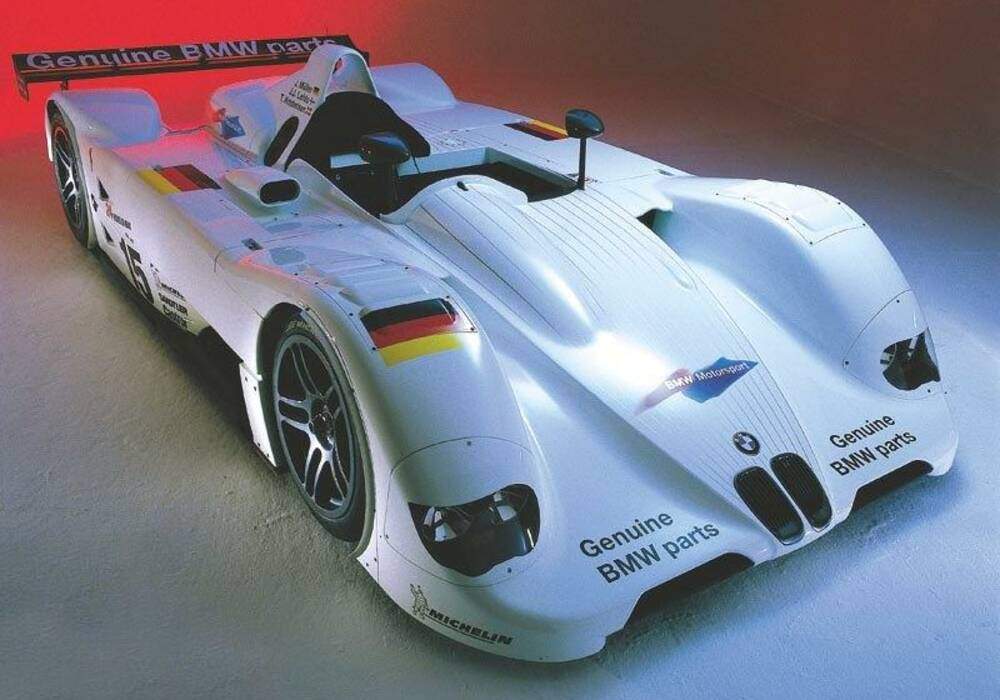 Fiche technique BMW V12 LMR (1999)