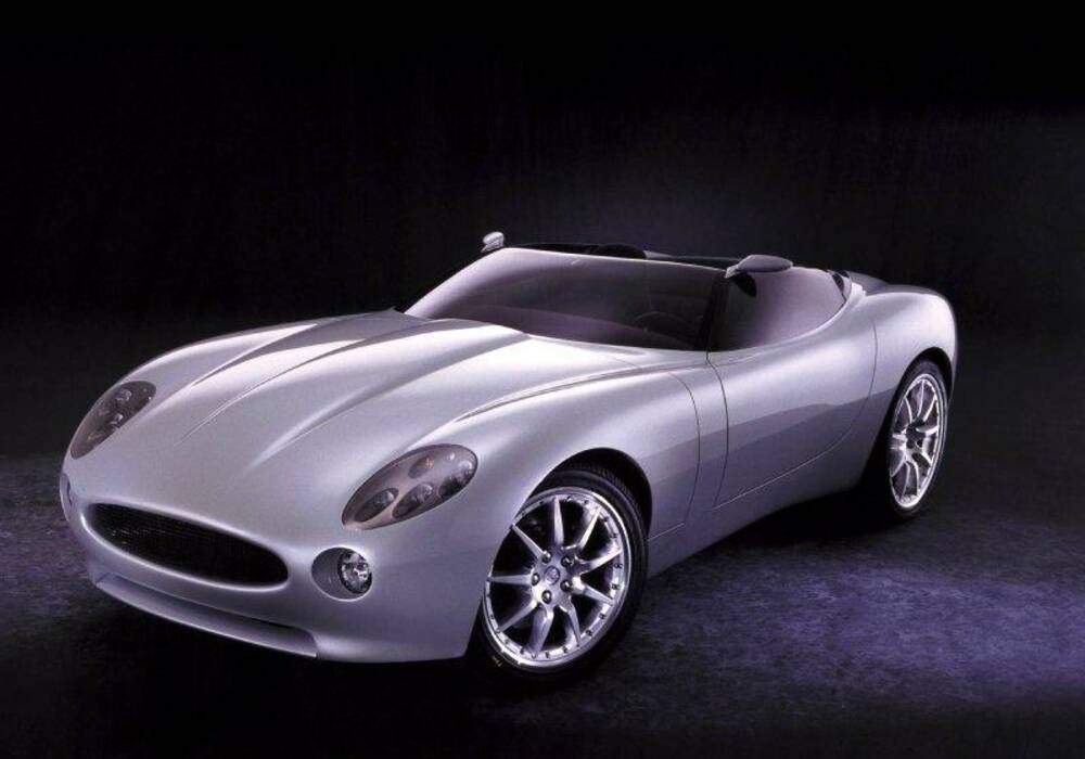Fiche technique Jaguar F-Type Concept (2001)