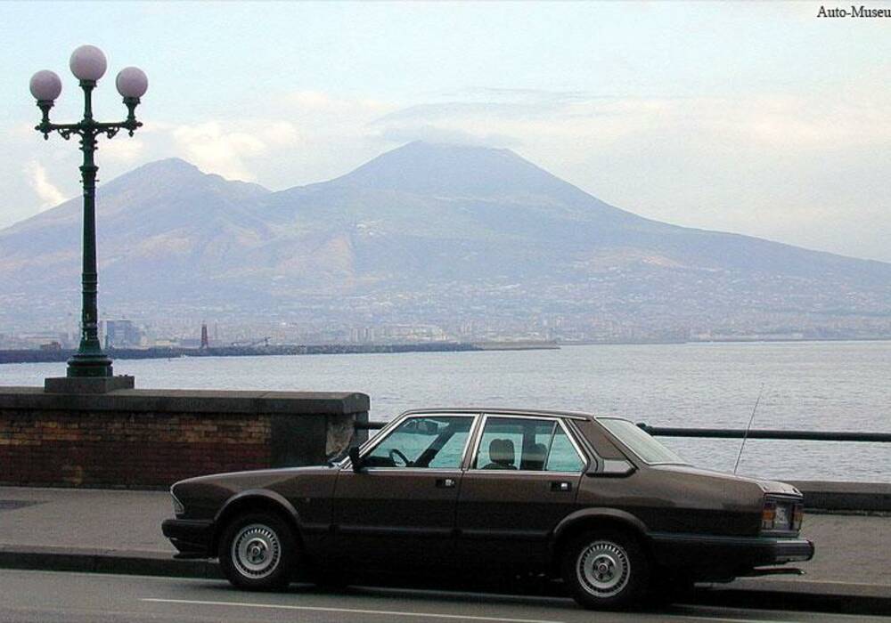 Fiche technique Alfa Romeo Alfa 6 2.5 V6 (1979-1982)