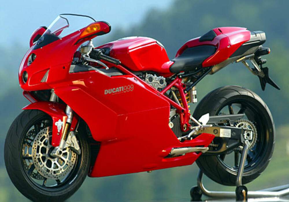 Fiche technique Ducati 999 (2003-2004)