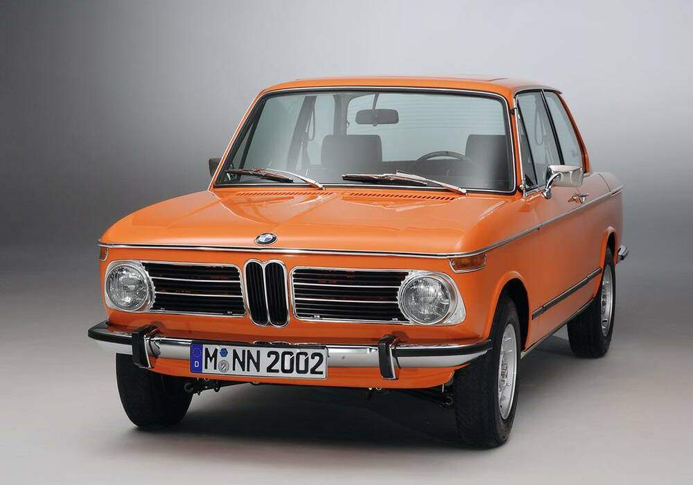 Fiche technique BMW 2002 Tii (E10) (1969-1975)