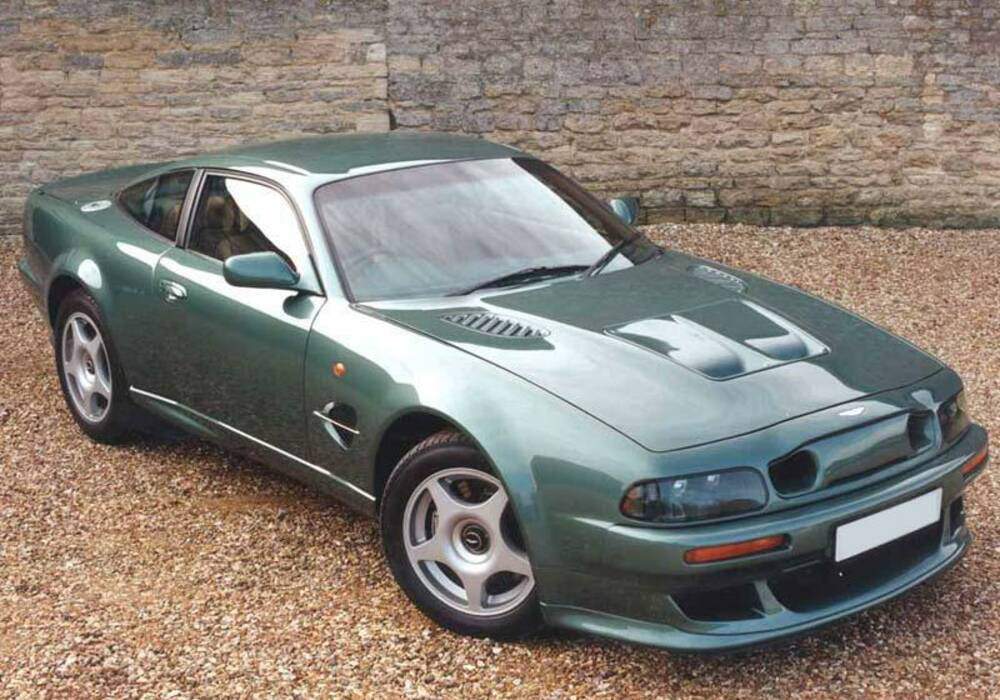 Fiche technique Aston Martin V8 Vantage V600 &laquo; Le Mans &raquo; (1999-2000)