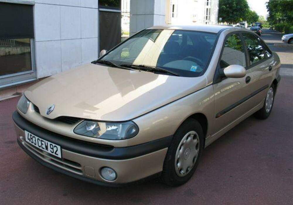Fiche technique Renault Laguna 1.9 dCi 110 (1998-2001)
