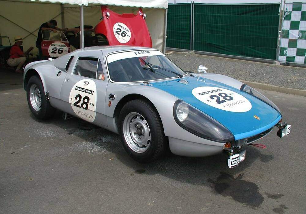 Fiche technique Porsche 904/8 (1964)