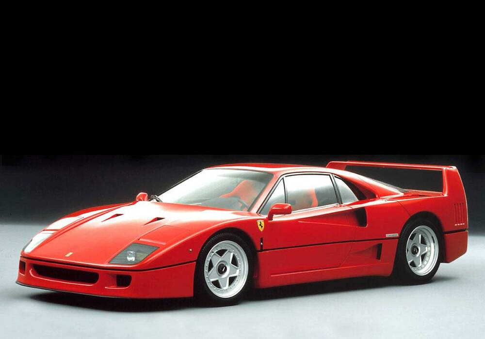 Fiche technique Ferrari F40 (1987-1992)