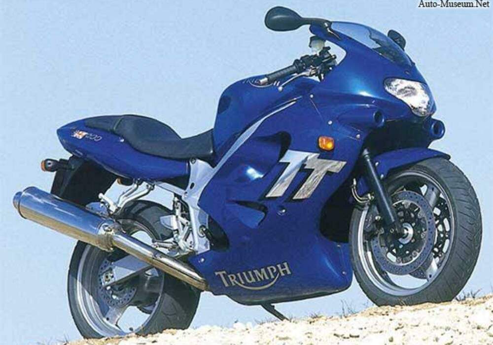 Fiche technique Triumph TT 600 (2000-2005)