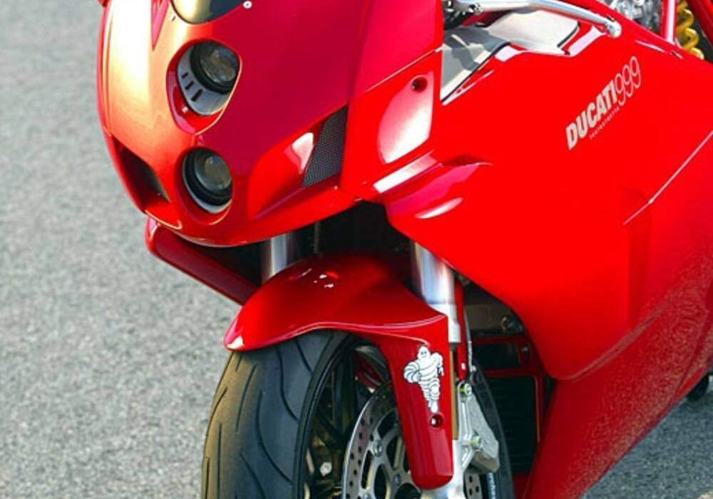 Fiche technique Ducati 999 (2005-2006)