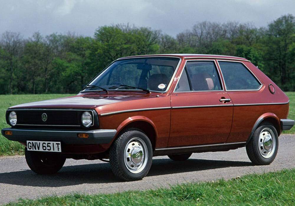 Fiche technique Volkswagen Polo 1.3 (1977-1981)