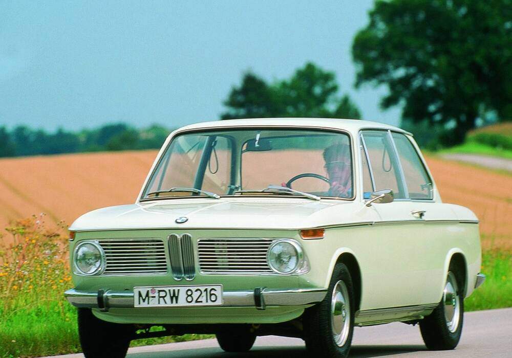 Fiche technique BMW 1600 (E116) (1964-1966)