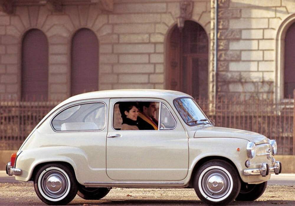 Fiche technique Fiat 600 D (1960-1969)