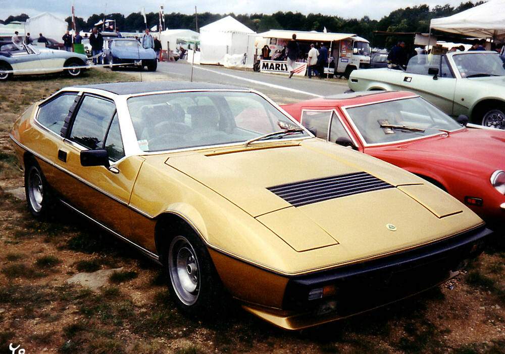 Fiche technique Lotus Eclat S1 (1975-1980)