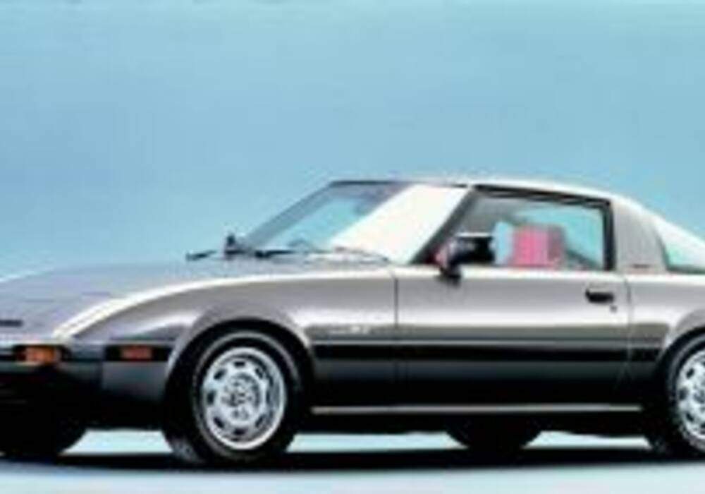 Fiche technique Mazda RX-7 II 1.3 162 (US) (1989-1991)
