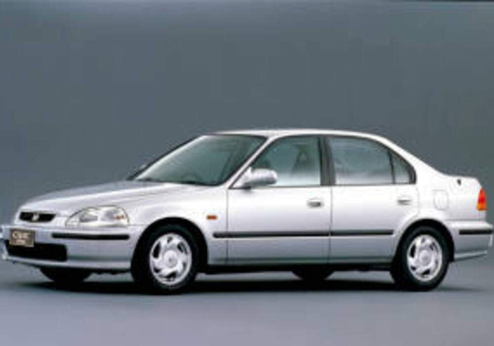 Fiche technique Honda Civic V Ferio 1.5 Vi (1995-1996)