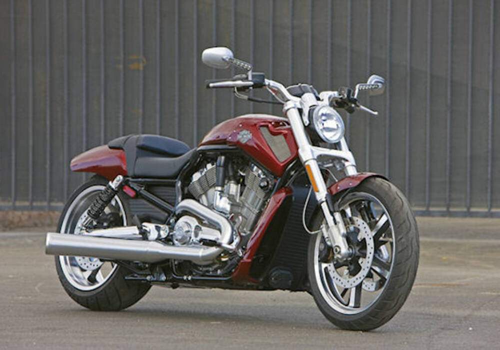 Fiche technique Harley-Davidson VRSCF V-Rod Muscle (2009)