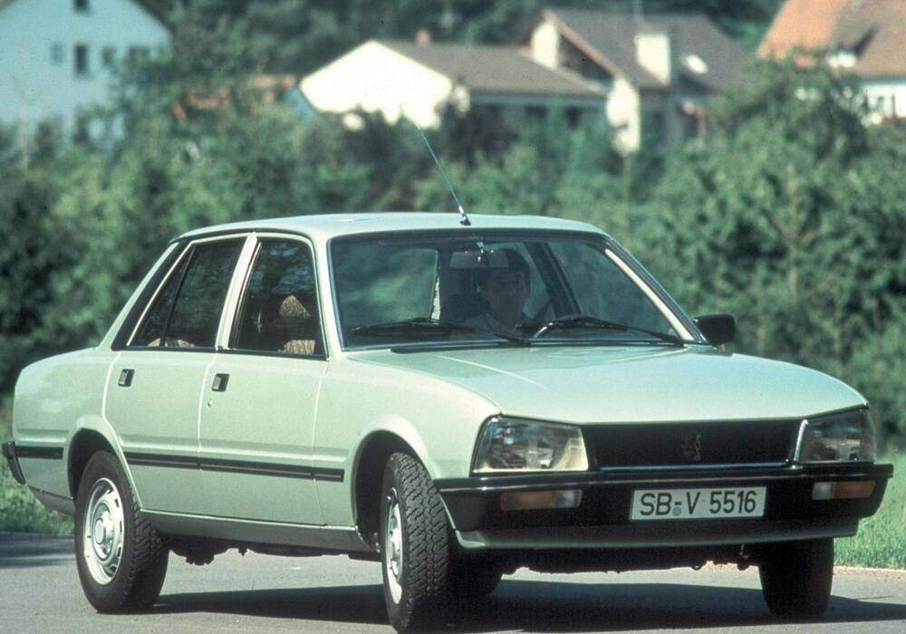 Fiche technique Peugeot 505 2.0 Ti/STi (1979-1982)