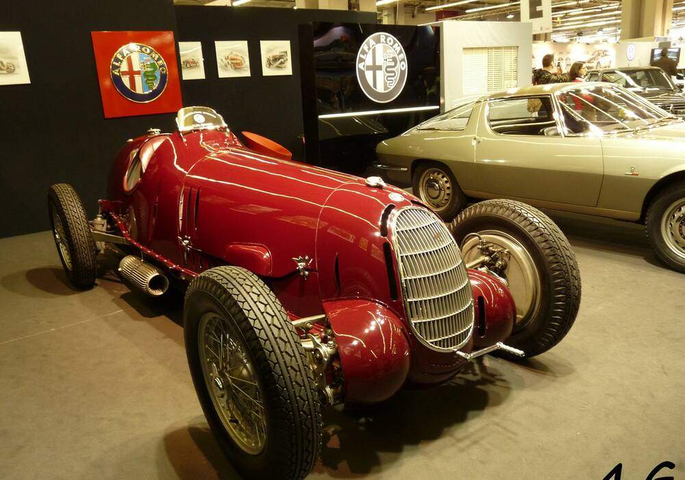 Fiche technique Alfa Romeo 12C 36 (1936)