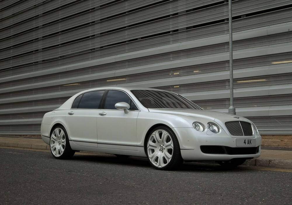 Fiche technique Project Kahn Continental Flying Spur Pearl White (2009)