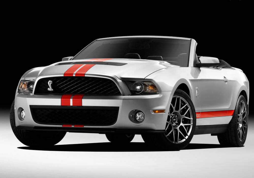 Fiche technique Shelby Mustang II GT500 Convertible (2010-2012)