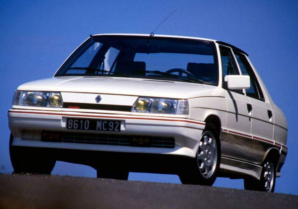 Fiche technique Renault 9 Turbo (1987-1989)