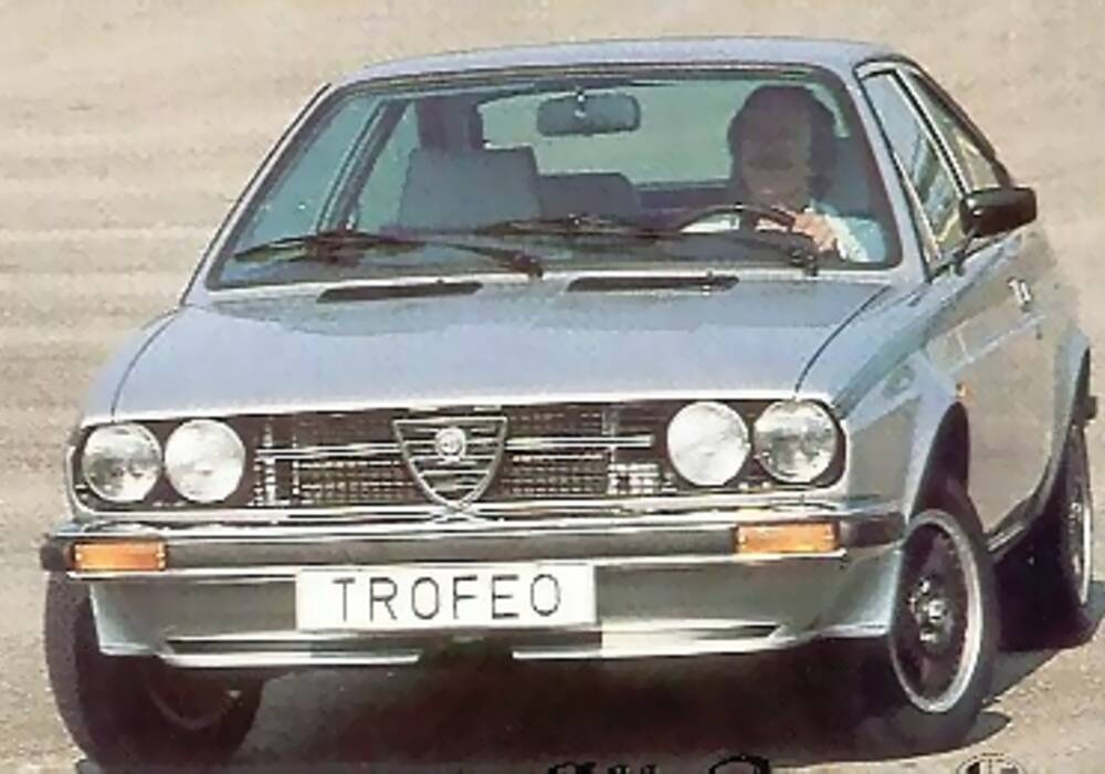 Fiche technique Alfa Romeo Alfasud Sprint Veloce 1.5 &laquo; Trofeo &raquo; (1982)