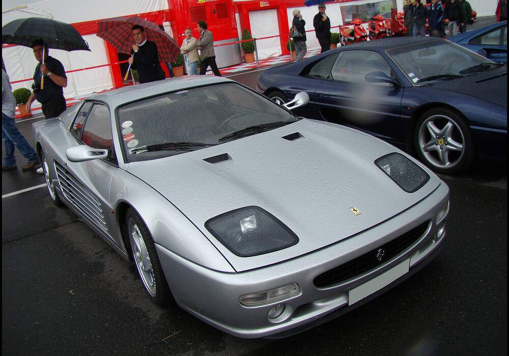 Fiche technique Ferrari F512 M (1994-1996)