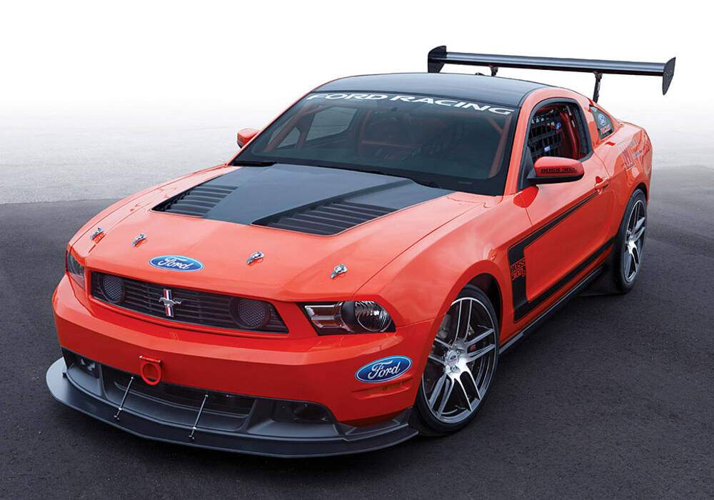 Fiche technique Ford Mustang Boss 302S (2011)