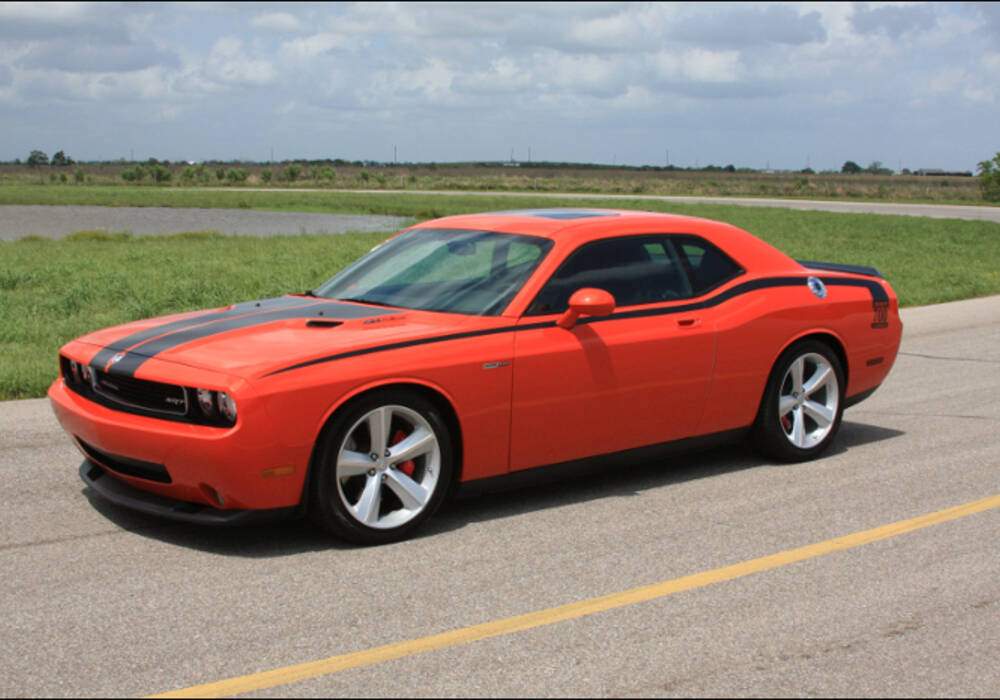 Fiche technique Hennessey Challenger HPE700 Turbo (2008)