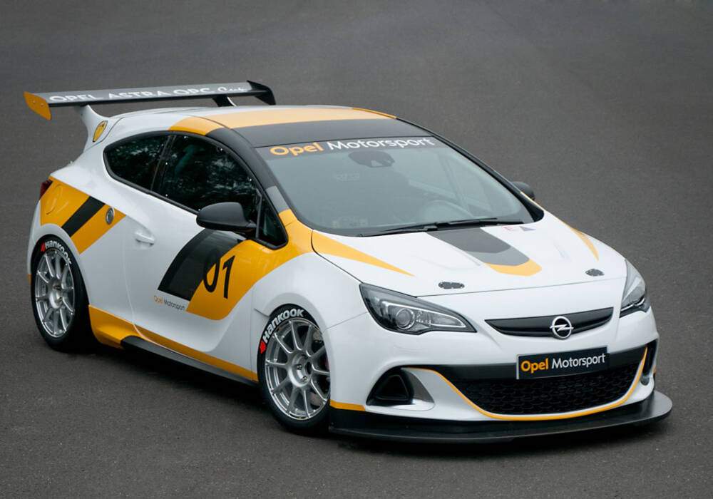 Fiche technique Opel Astra OPC Cup (2013)