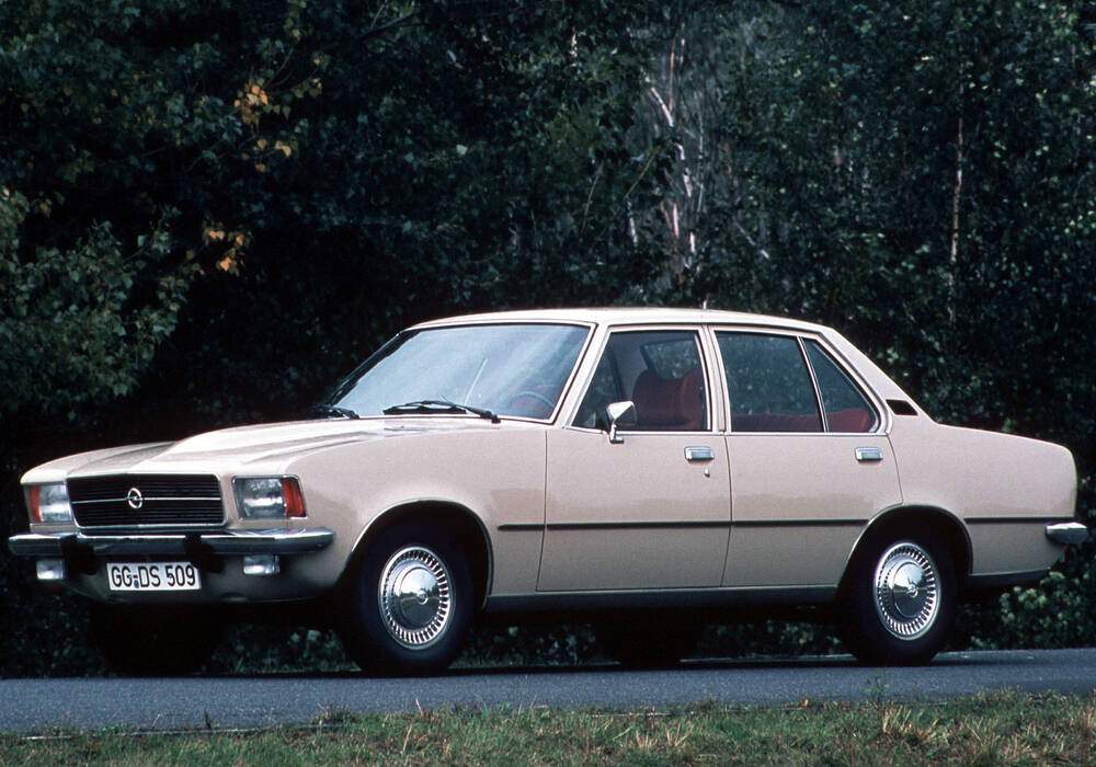 Fiche technique Opel Rekord VI 2100 D (D) (1972-1977)