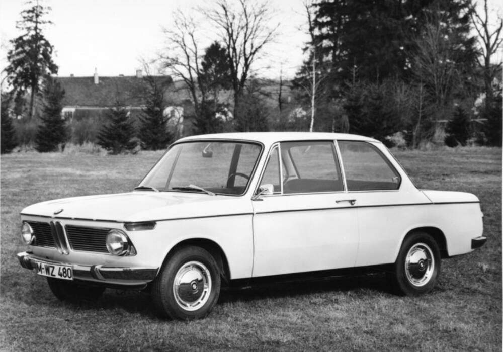 Fiche technique BMW 1600-2 (E10) (1966-1975)
