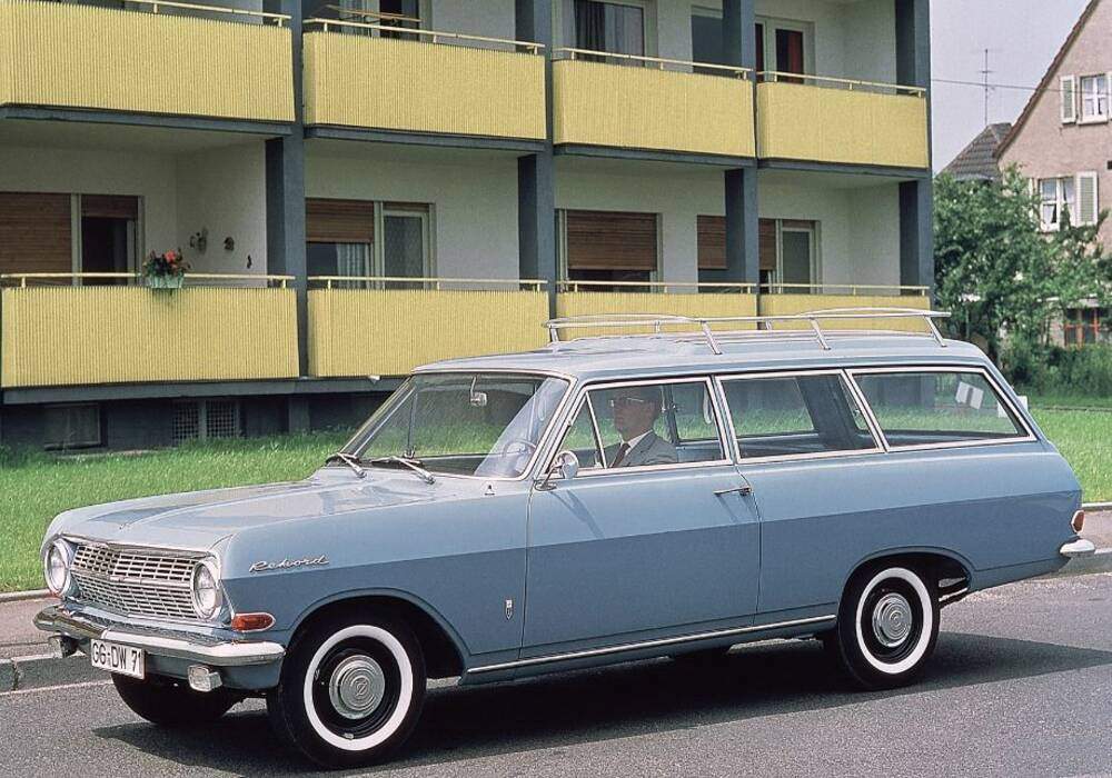 Fiche technique Opel Rekord III Caravan 1700 (A) (1963-1965)