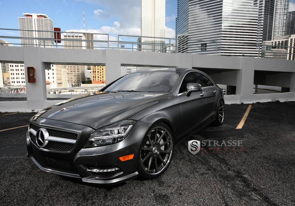 Fiche technique Strasse Forged CLS 550 (2013)