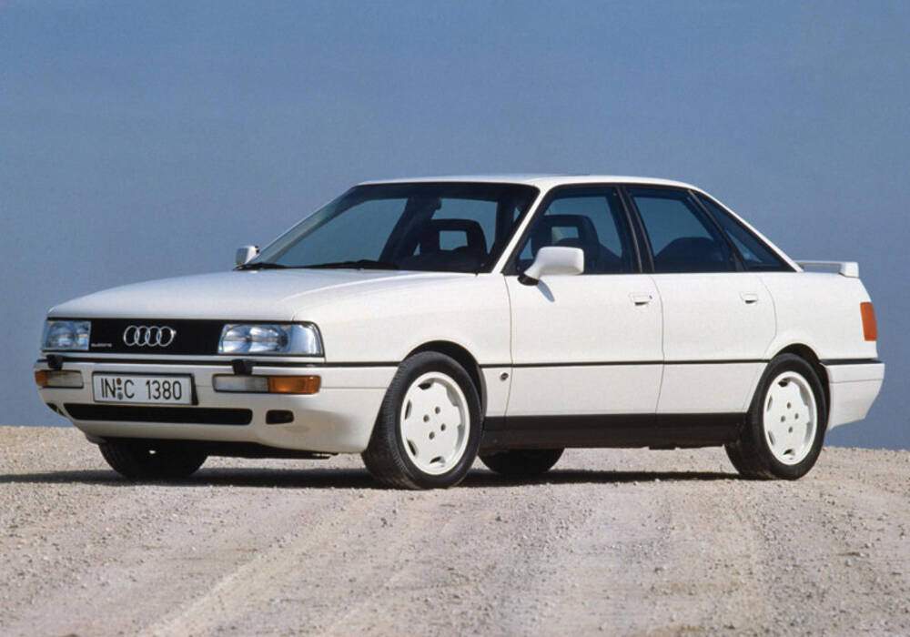 Fiche technique Audi 90 II 2.2 E (B3) (1987-1990)