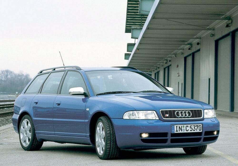 Fiche technique Audi S4 Avant (B5) (1997-2001)