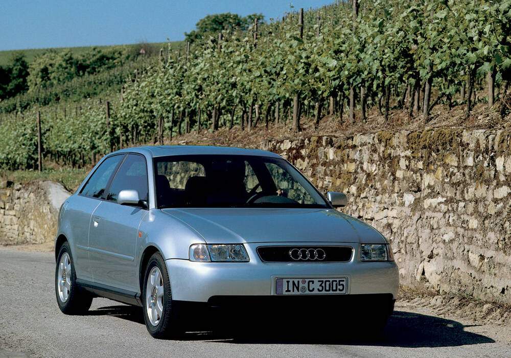 Fiche technique Audi A3 1.8 (8L) (1997-2003)