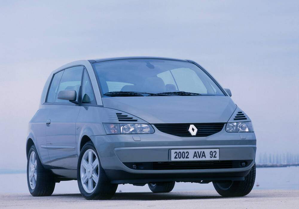 Fiche technique Renault Avantime 2.0T (2002-2003)