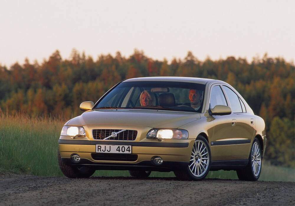 Fiche technique Volvo S60 2.4 170 (2000-2007)