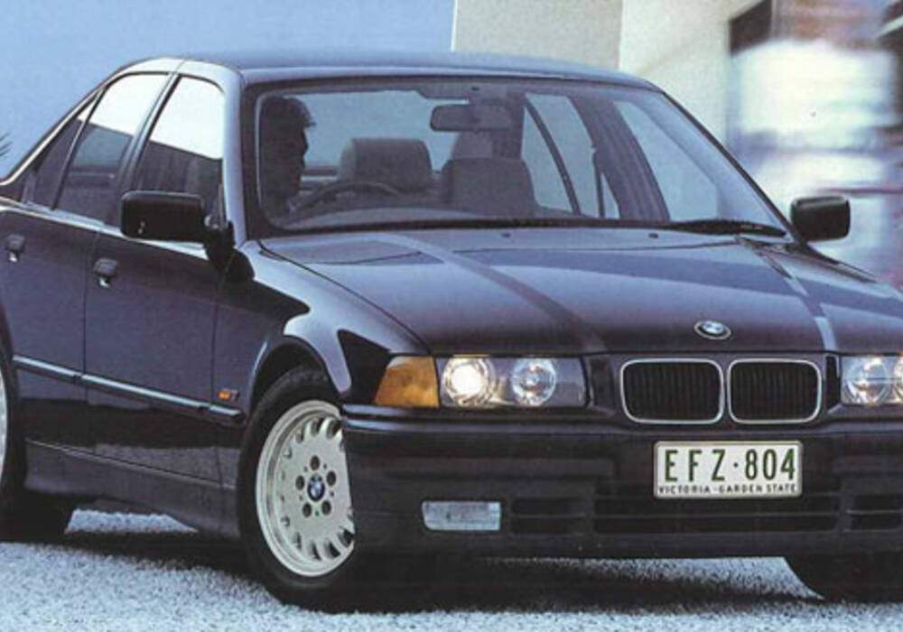 Fiche technique BMW 318i (E36) (1991-1993)