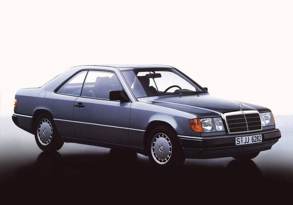 Fiche technique Mercedes-Benz 300 CE (C124) (1987-1992)