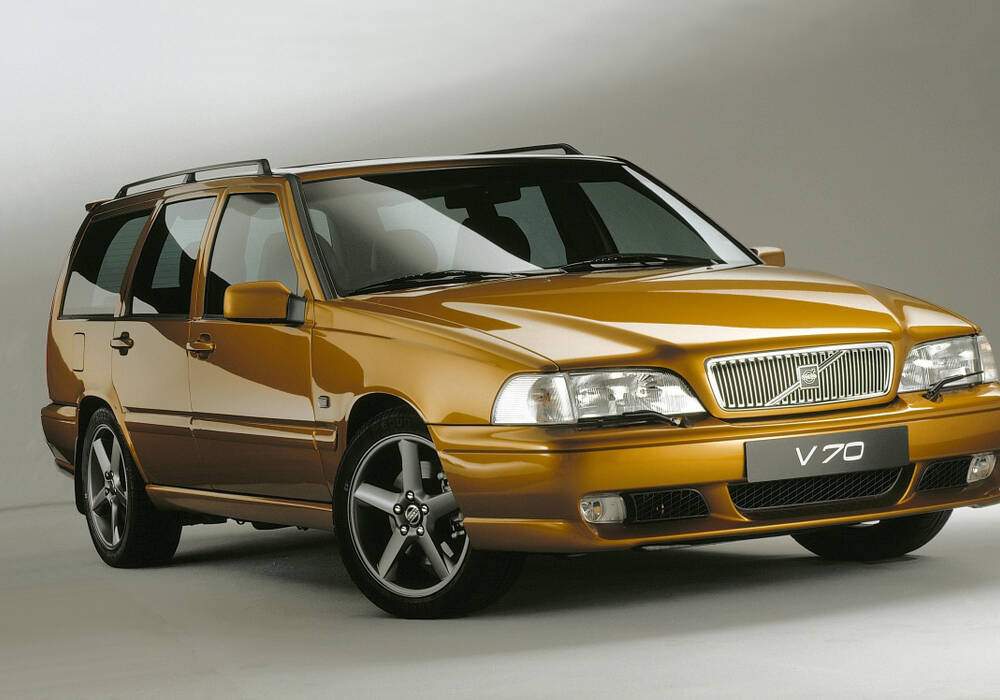 Fiche technique Volvo V70 R (1997-1999)