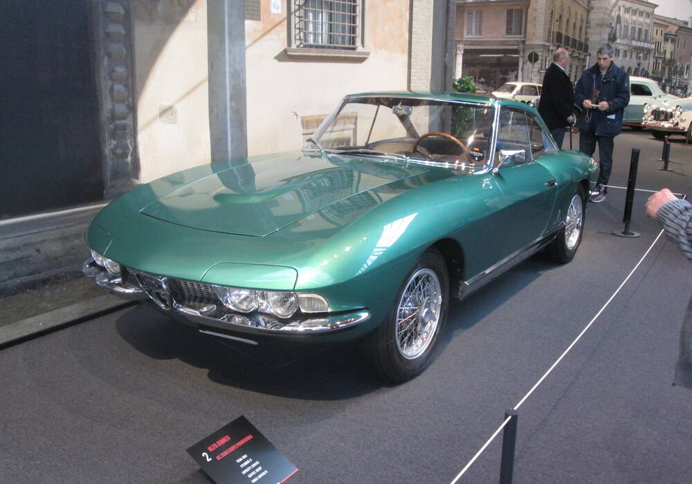 Fiche technique Alfa Romeo 2600 Coup&eacute; Speciale (1963)