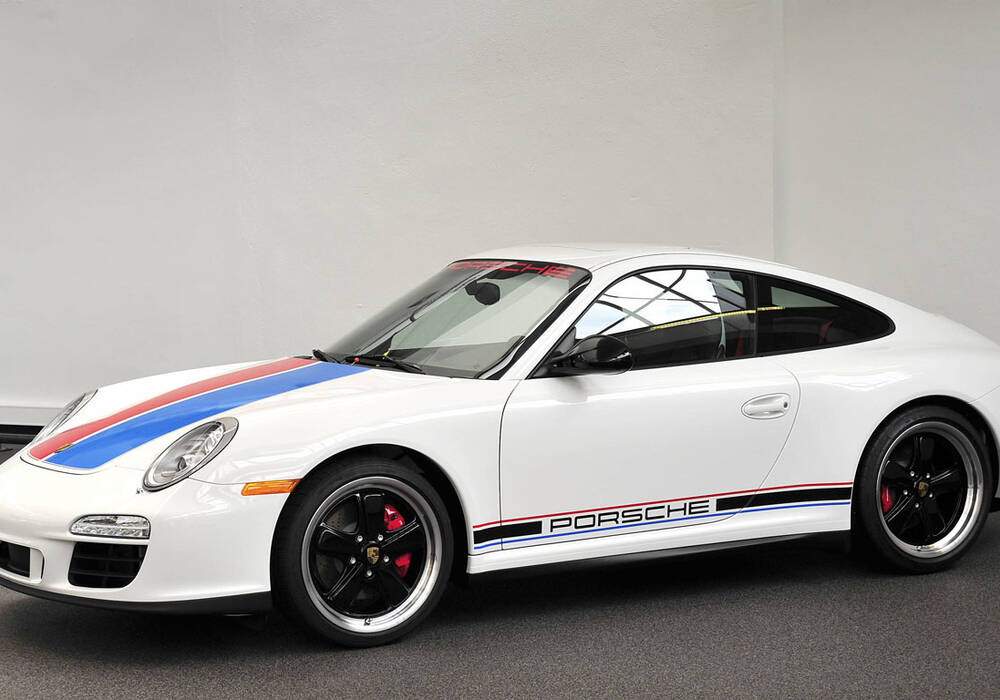 Fiche technique Porsche 911 Carrera GTS (997) &laquo; B59 Edition &raquo; (2011)