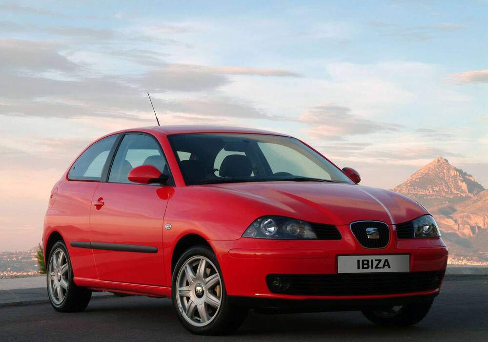 Fiche technique Seat Ibiza III 1.4 16v 100 (6L) (2002-2008)