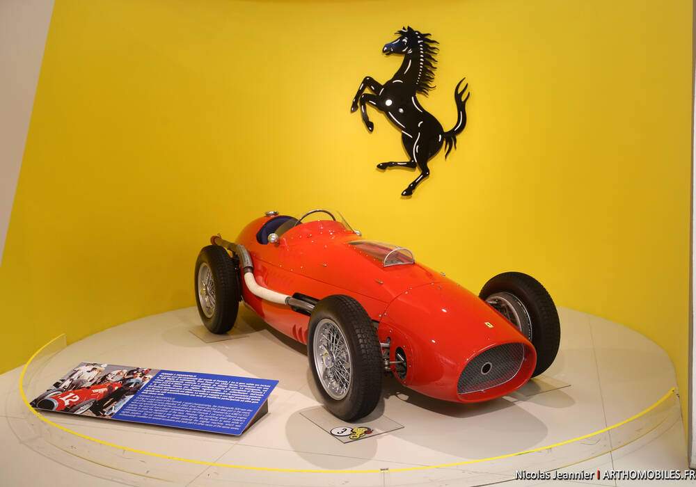 Fiche technique Ferrari 375 Indy (1952-1953)