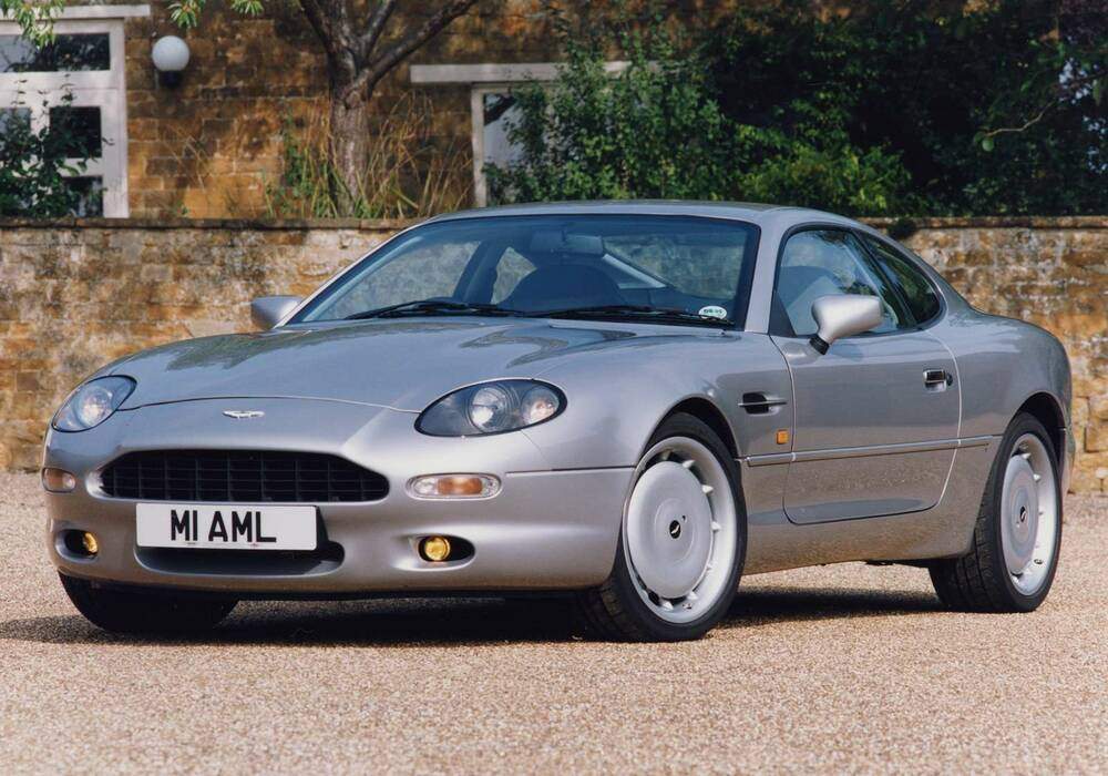 Fiche technique Aston Martin DB7 (1993-1999)