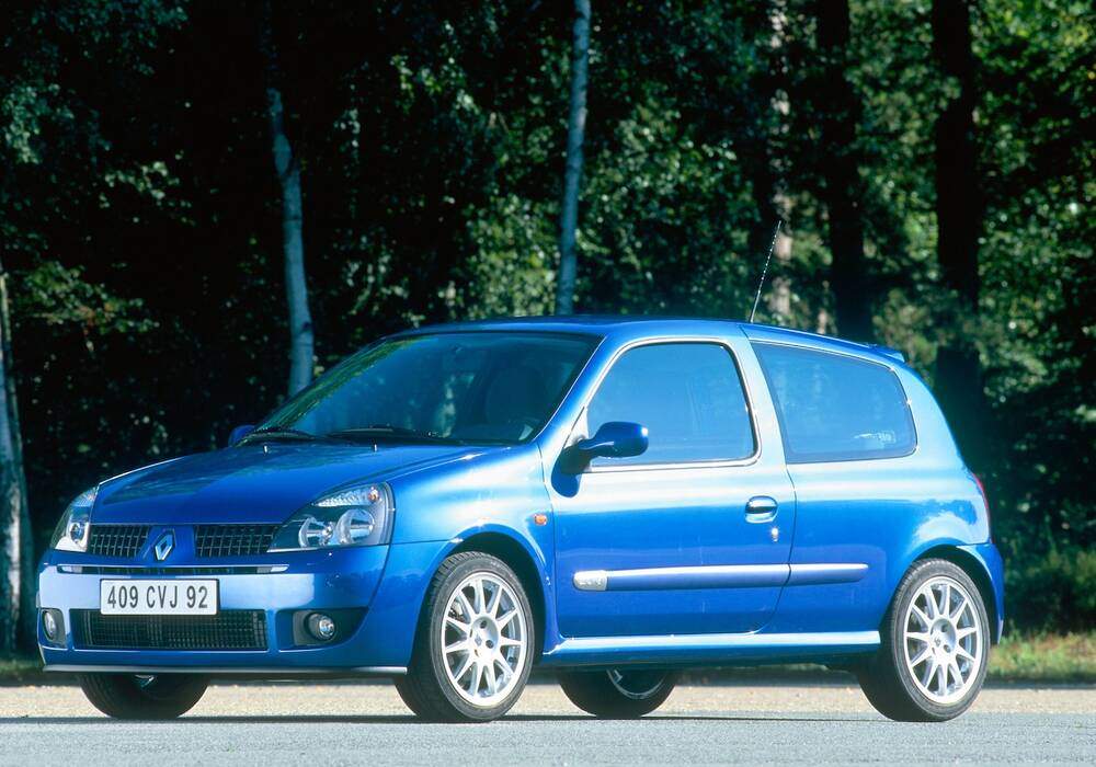 Fiche technique Renault Clio II RS &laquo; Jean Ragnotti &raquo; (2002)