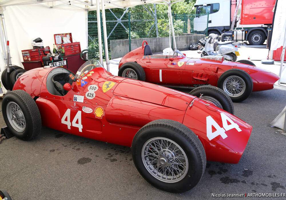Fiche technique Ferrari 625 F1 (1954-1955)