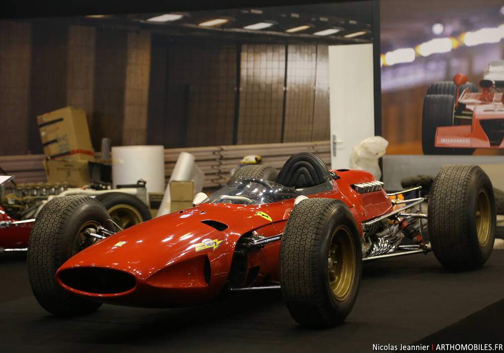 Fiche technique Ferrari 1512 F1 (1964-1965)