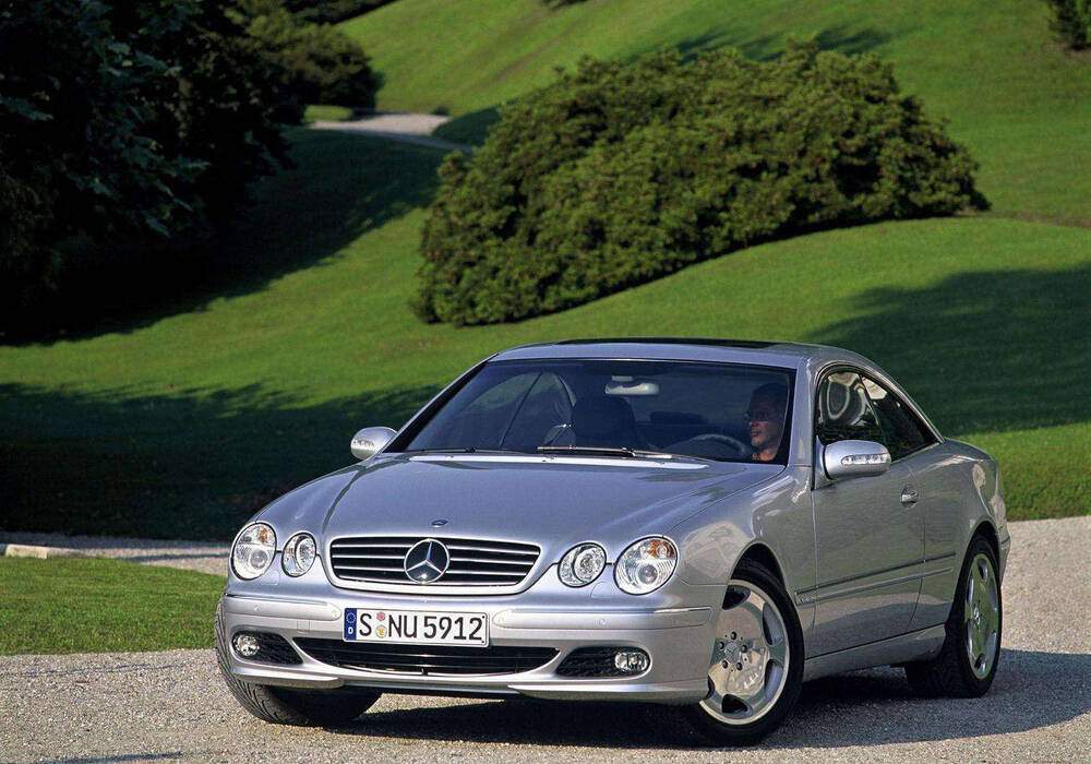 Fiche technique Mercedes-Benz CL II 600 (C215) (2002-2006)