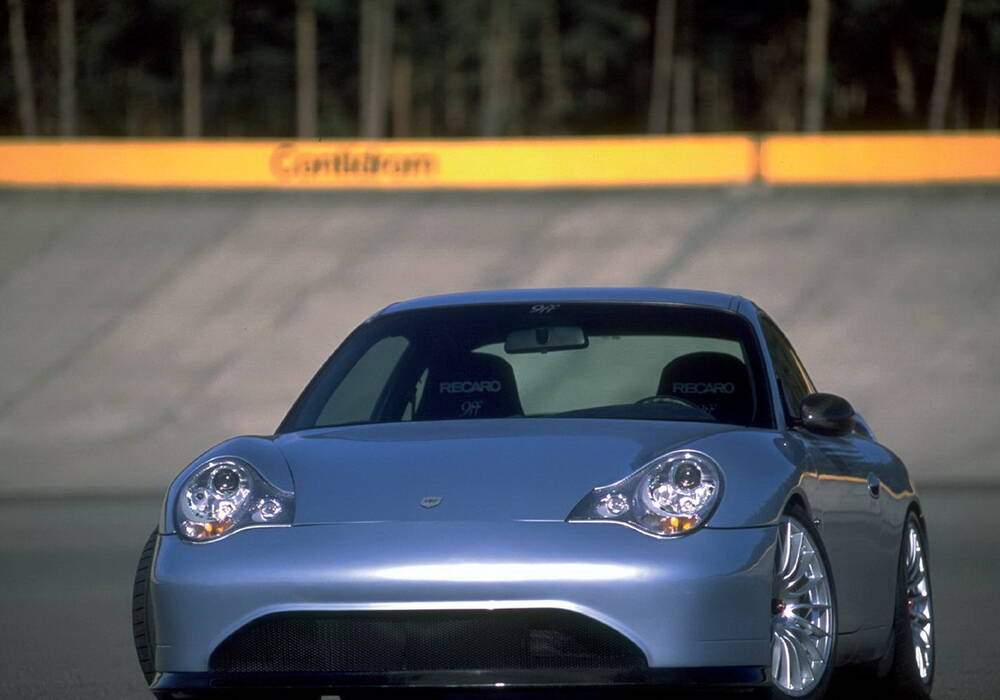 Fiche technique 9ff Carrera GTC (2003-2004)